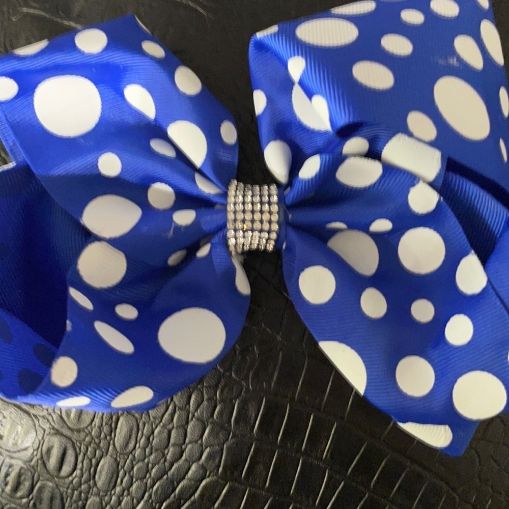 Cute‎ royal blue polka dot bow!